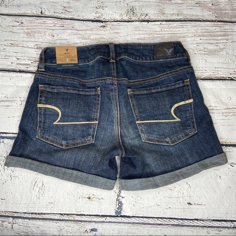 NWT American Eagle Midi Denim Shorts Size 2 - Picture 5 of 5